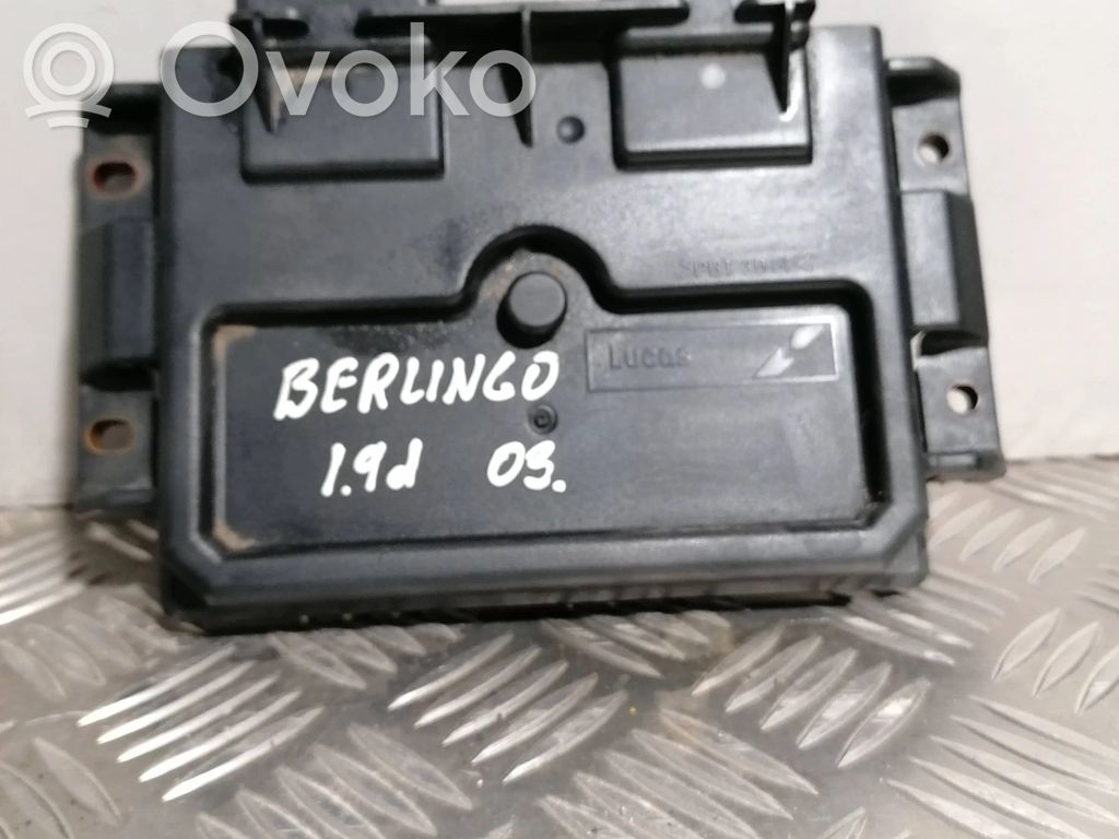 Citroen Berlingo Engine control unit/module 