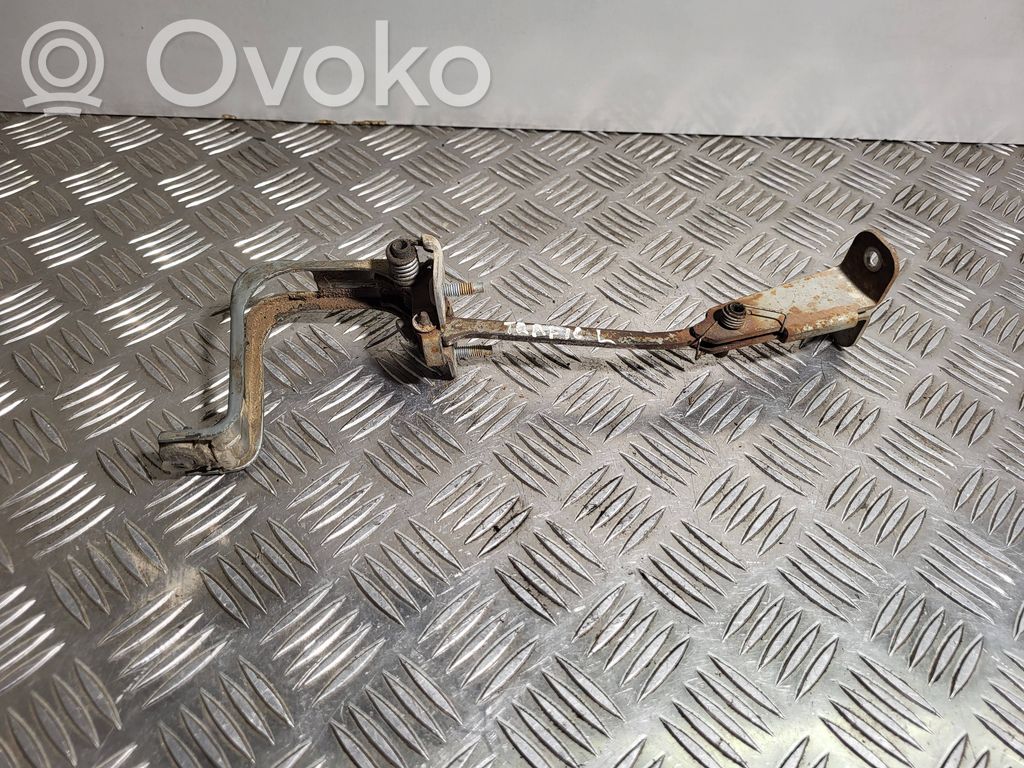 Renault Trafic II (X83) Rear door check strap stopper 