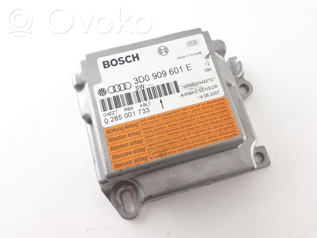 Airbag control unit/module   3D0909601E,0285001733