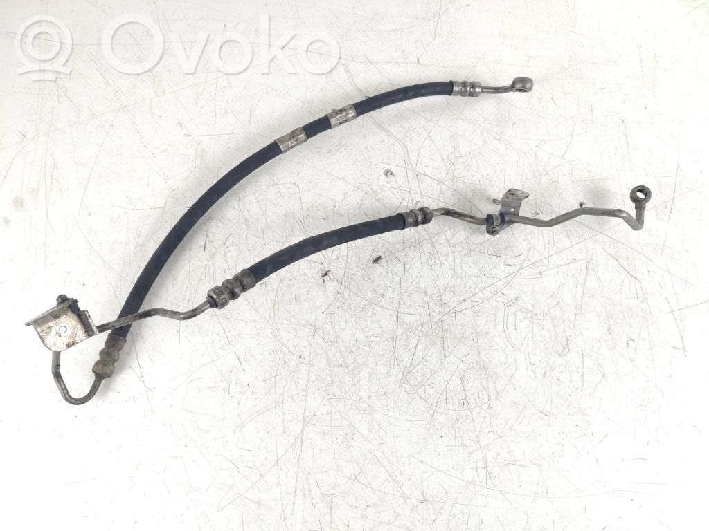 BMW 5 E60 E61 Ohjaustehostimen letkusto 
