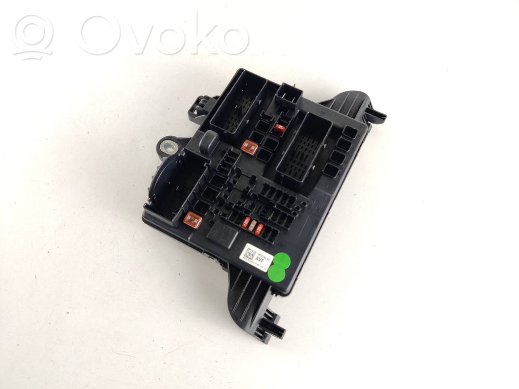 Opel Insignia A Módulo de fusible 