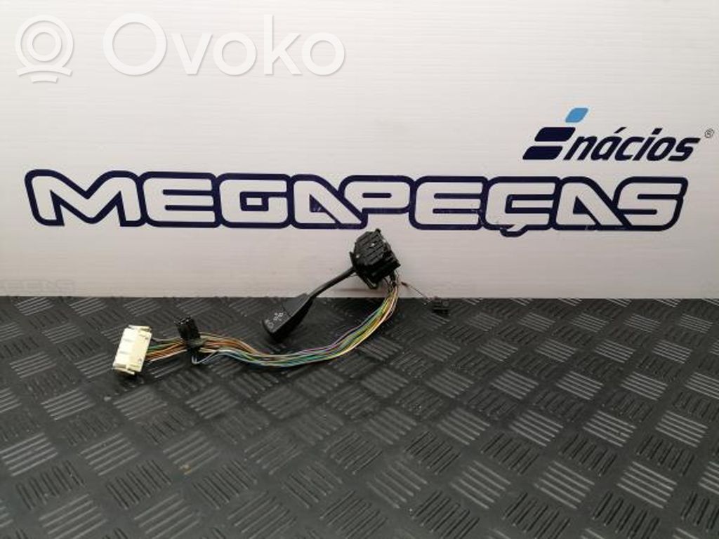 BMW 7 E32 Interrupteur / bouton multifonctionnel 