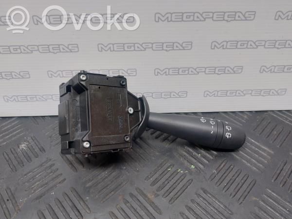 Dacia Sandero Wiper speed switch 
