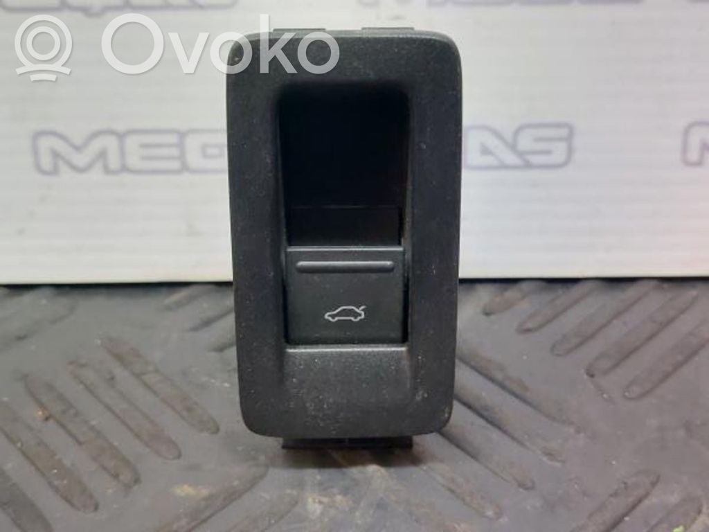 Multifunctional control switch/knob   1K0939831,1K8959551B