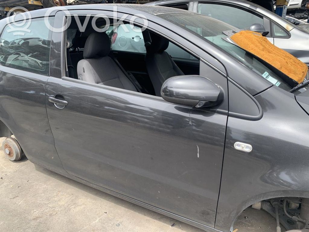 Volkswagen Fox Puerta delantera 