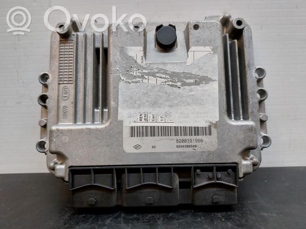 Motorsteuergerät/-modul   8200391966,0281011776