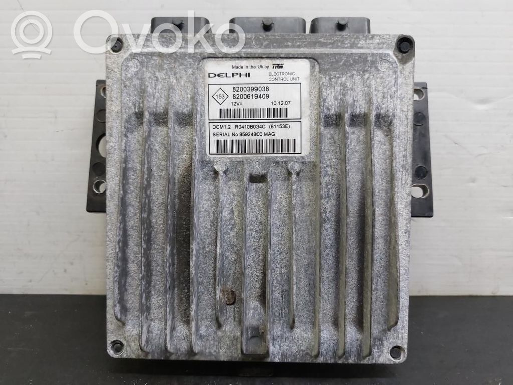 Unidad de control/módulo del motor   8200399038,8200619409