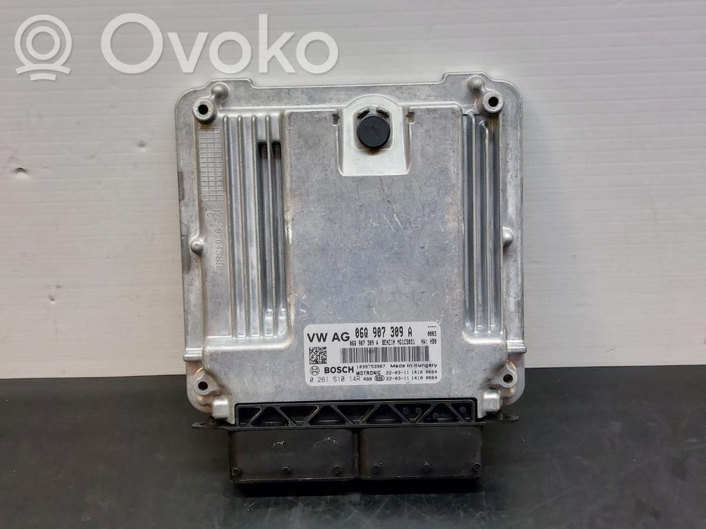 Volkswagen Polo VI Sterownik / Moduł ECU 