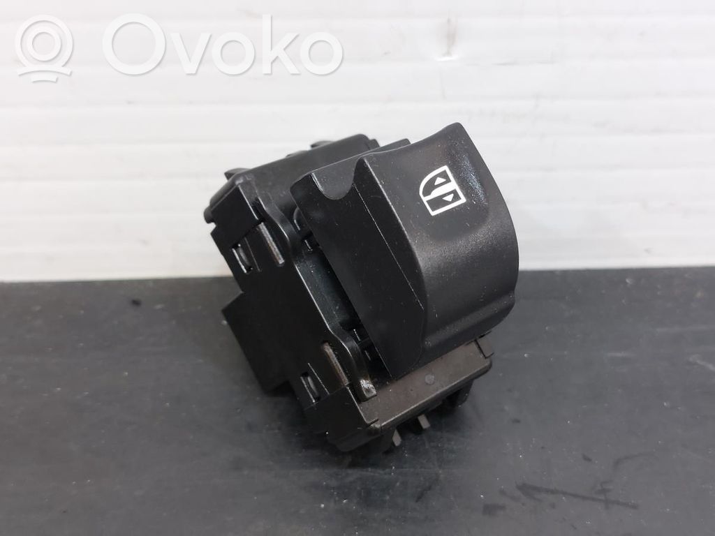 Interruptor del elevalunas eléctrico   254010003R