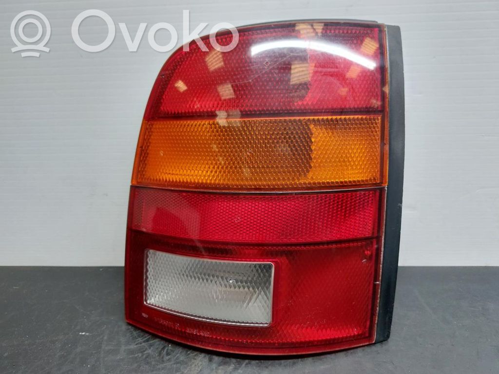 Nissan Micra Lampa tylna
