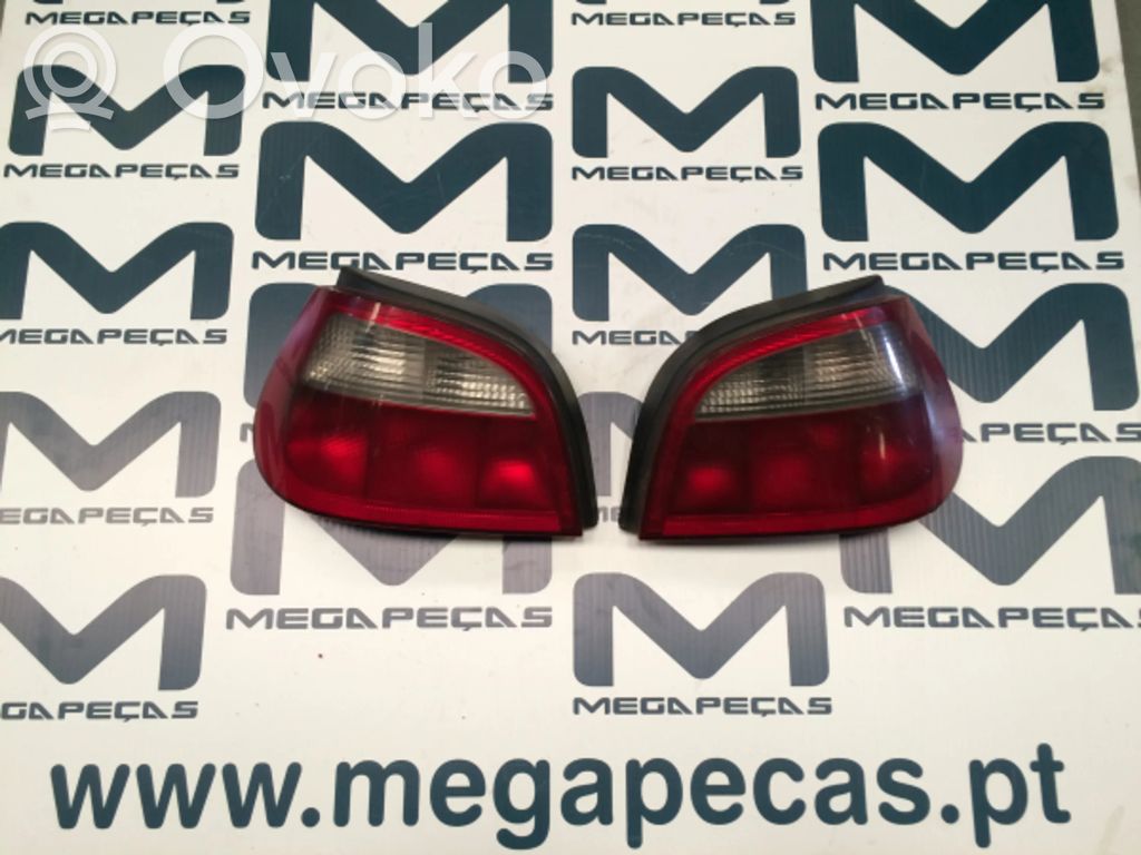 Renault Megane I Takaluukun takavalot 