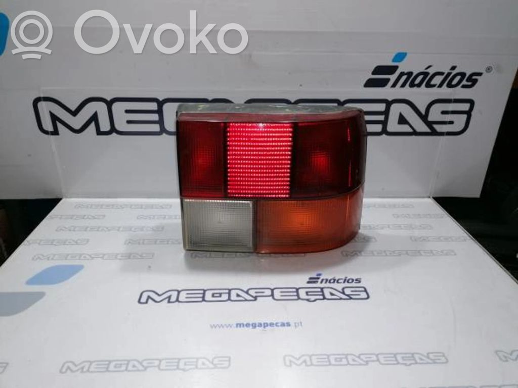 Renault 19 Tailgate rear/tail lights 