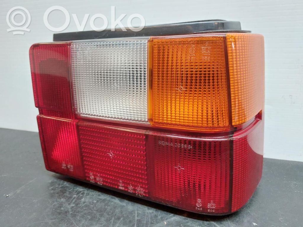 Rear/tail lights   20960