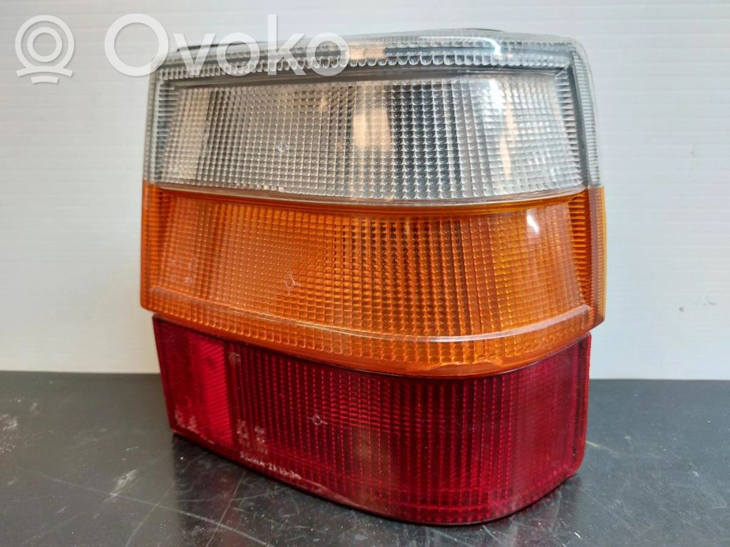 Tailgate rear/tail lights   21350
