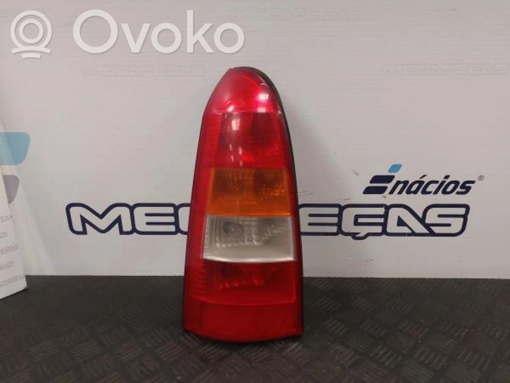 Opel Astra G Lampy tylnej klapy bagażnika 
