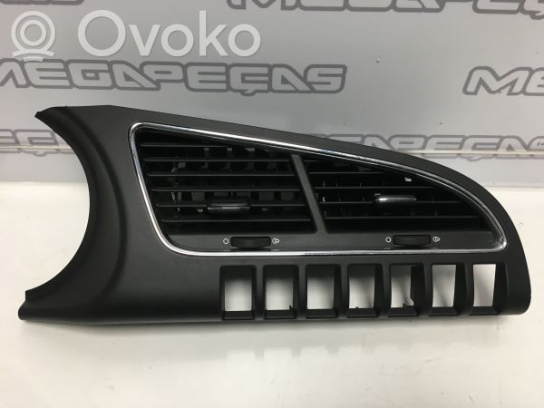 Peugeot 3008 I Griglia di ventilazione centrale cruscotto 