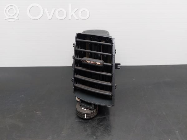 Opel Zafira B Grilă ventilație centrală 