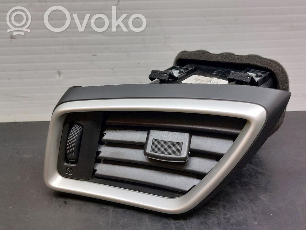 Nissan Qashqai Griglia di ventilazione centrale cruscotto