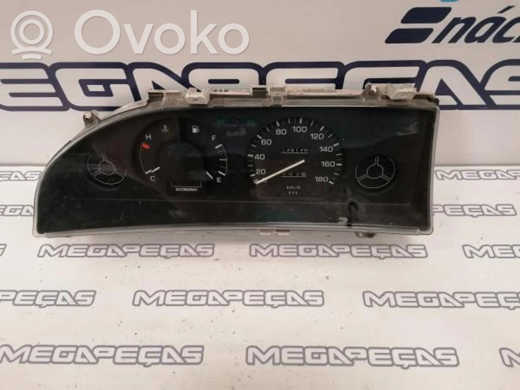 Toyota Corolla E90 Speedometer (instrument cluster) 