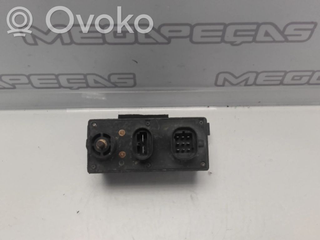 Renault Megane I Glow plug pre-heat relay 