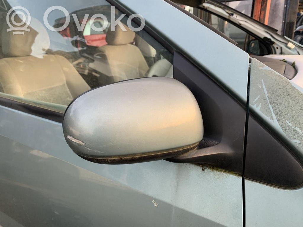 Nissan Almera Elektryczne lusterko boczne drzwi przednich