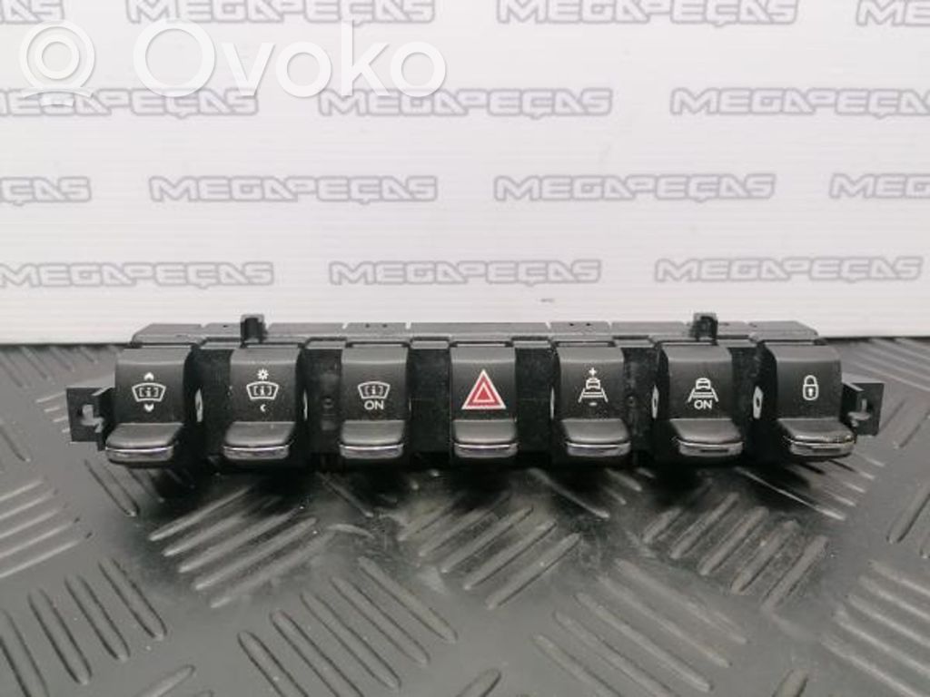 Peugeot 3008 I Interruptor de control multifunción 