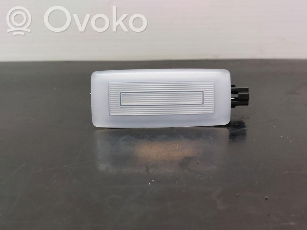 Volkswagen Polo VI Inne oświetlenie wnętrza kabiny