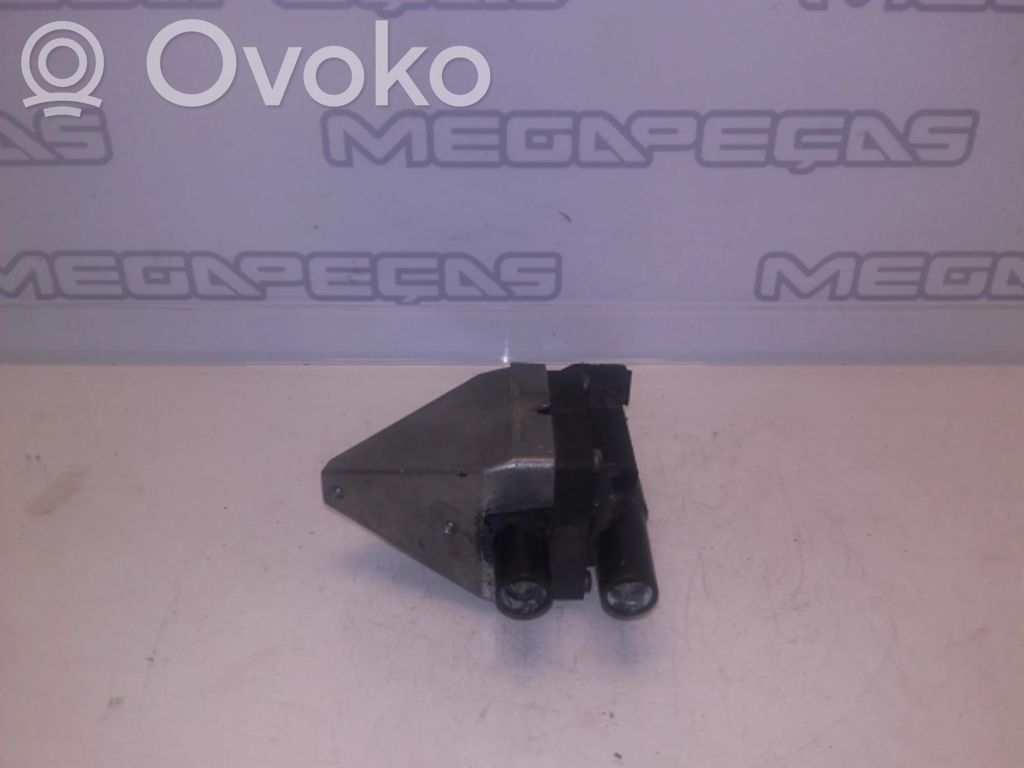 Mercedes-Benz E W124 High voltage ignition coil 