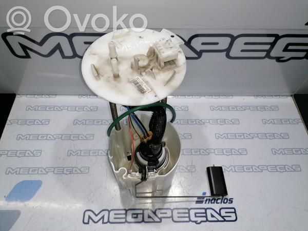 Bomba interna de combustible   0580203024,15776410