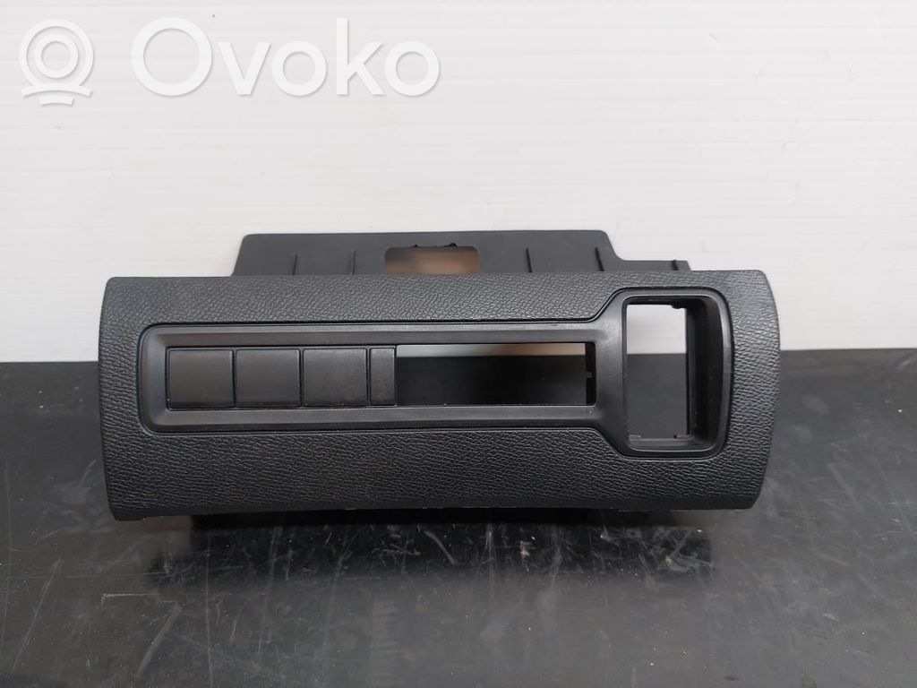 Peugeot 308 Cornice cruscotto 