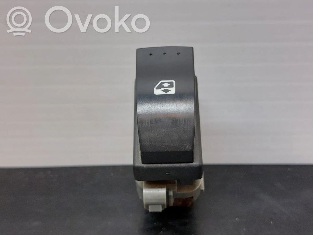 Electric window control switch   2808202