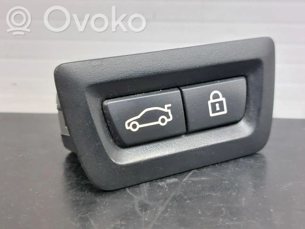 BMW 7 G11 G12 Central locking switch button 