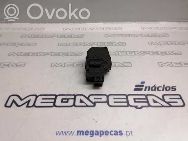 Audi A4 S4 B8 8K Silniczek nagrzewnicy 
