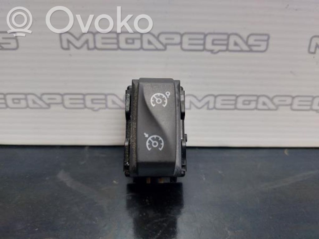 Multifunctional control switch/knob   255502964R,10097493