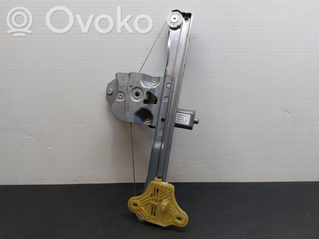 Renault Clio IV Rear window lifting mechanism without motor 