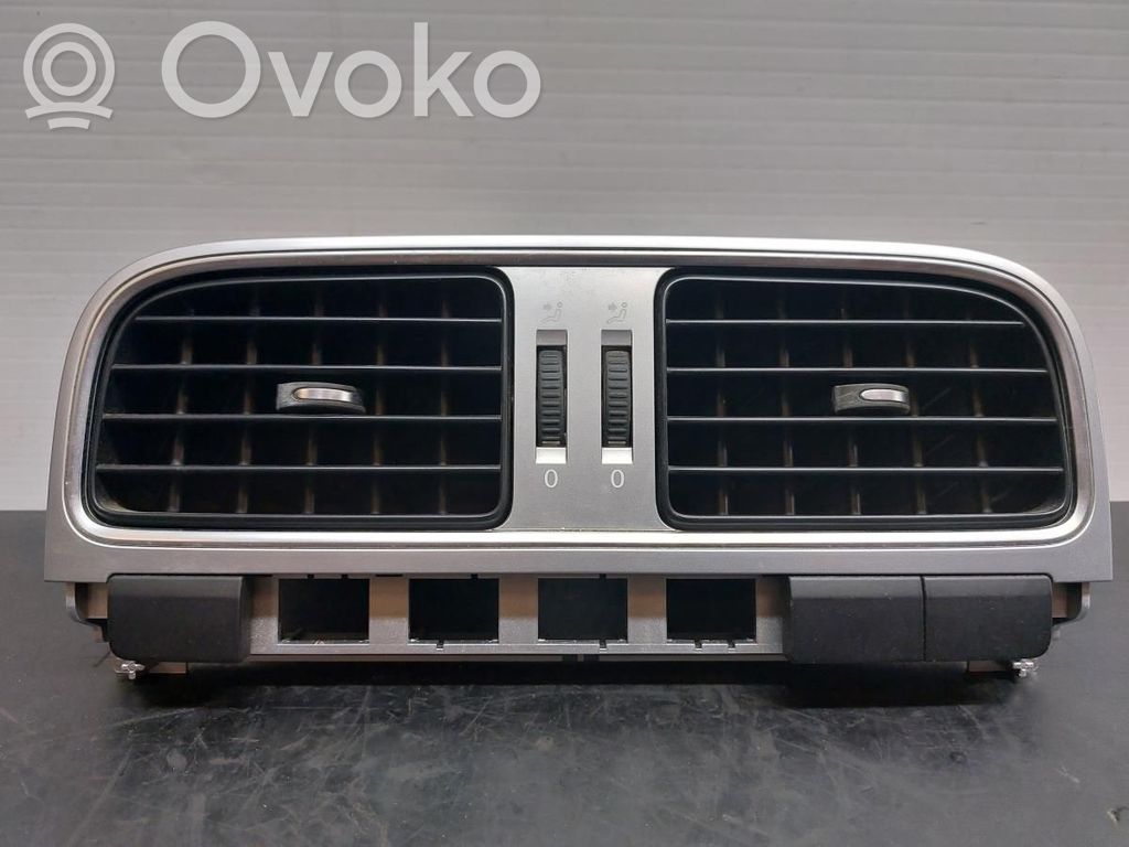 Volkswagen Polo V 6R Rejilla de ventilación central del panel