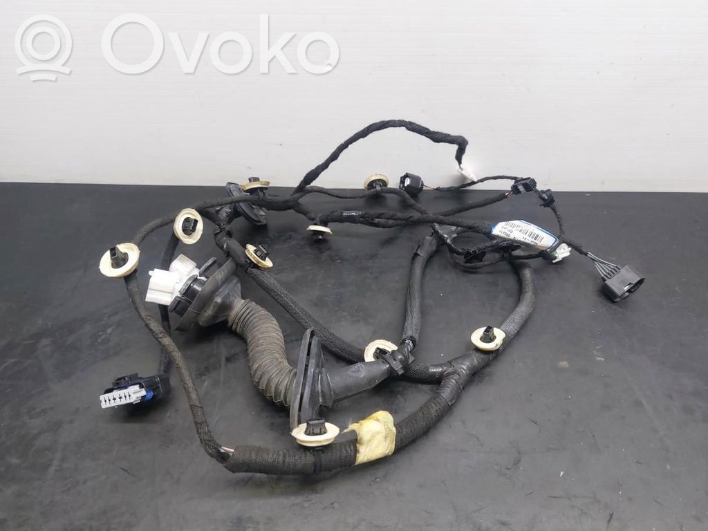 Otros cableados   241274434R