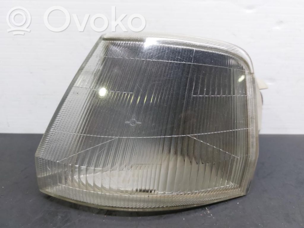 Peugeot 106 Kierunkowskaz przedniego zderzaka 