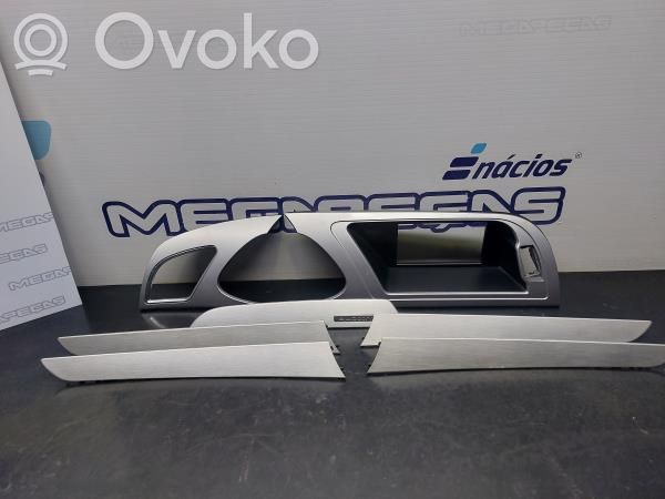 Muotolista   8K1857186,8K0867410,8K0867419,8K0867420