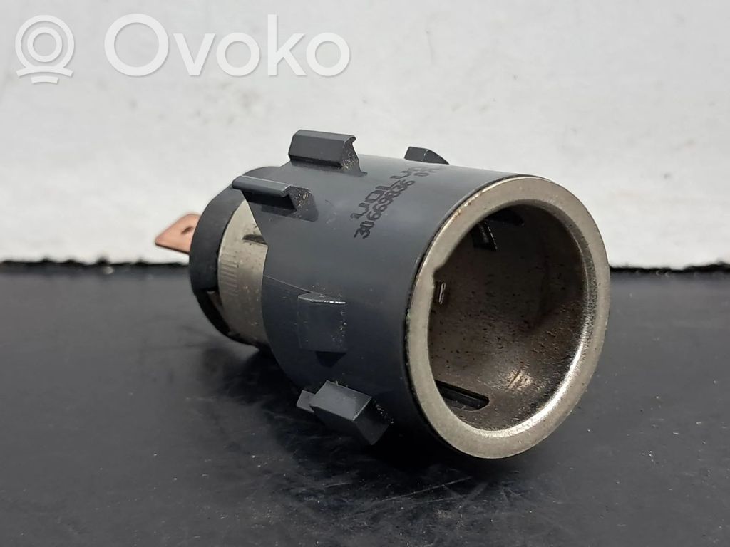 Volvo S40 Mechero del coche 