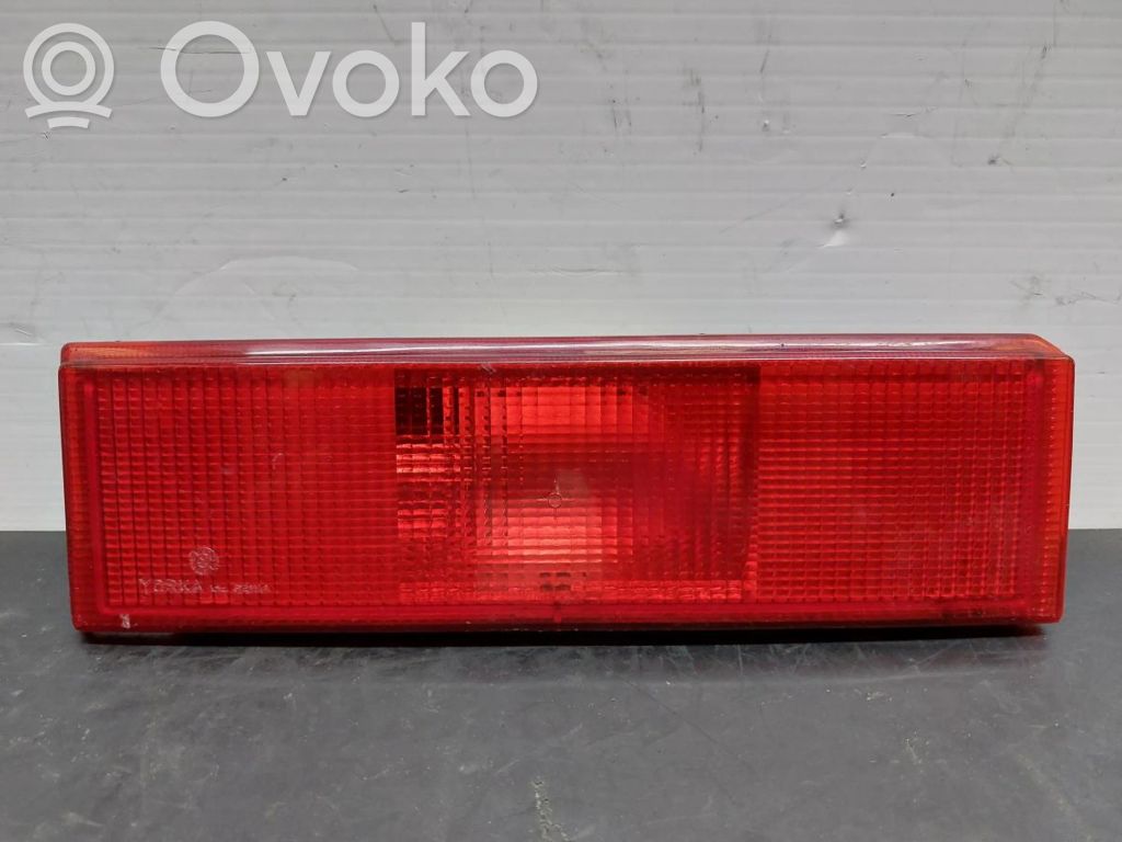 Tailgate rear/tail lights