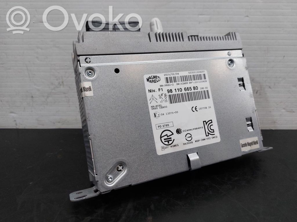 Panel / Radioodtwarzacz CD/DVD/GPS   9811066580