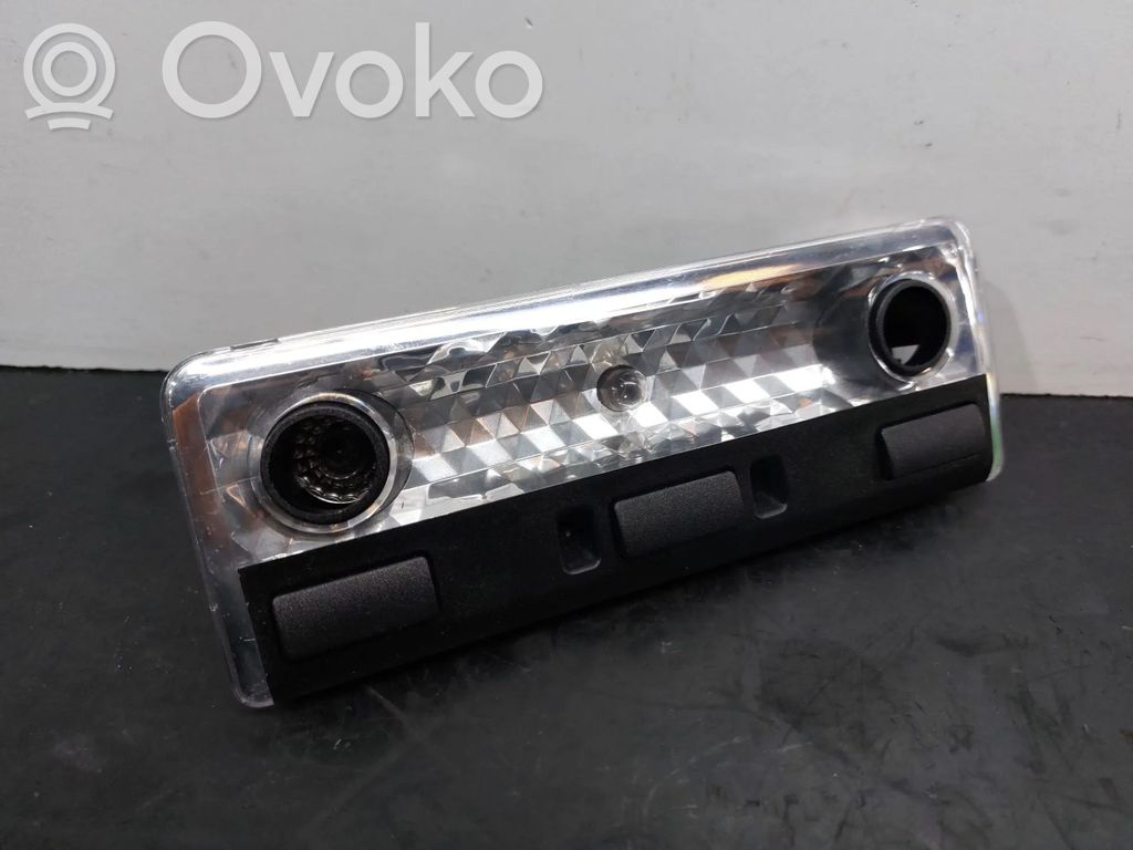 BMW X3 E83 Consola de luz del techo 