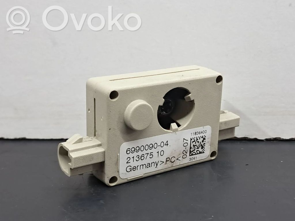 Antenos stiprintuvas   65246990090,6990090