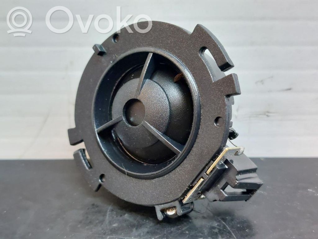 Haut parleur   8T0035399