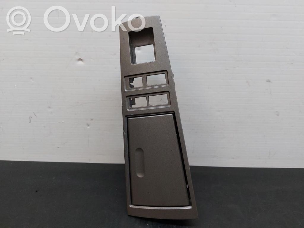 BMW 7 E65 E66 Beplankung Türleiste Zierleiste hinten 