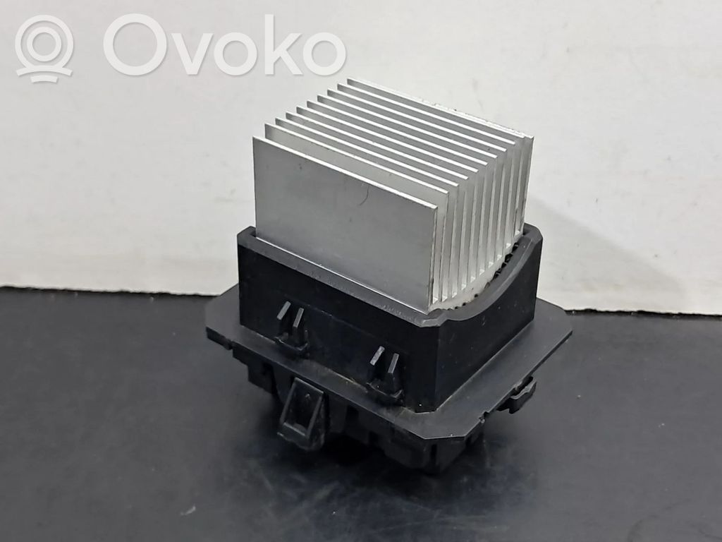 Peugeot 208 I Releu ventilator aerotermă 