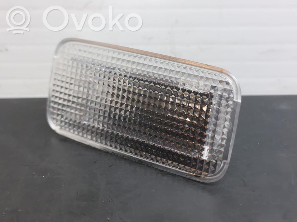 Otras luces interiores   8133005050,8133005050