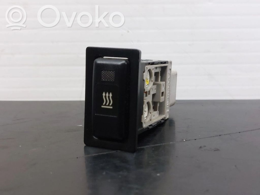 Toyota Avensis T250 Interrupteur / bouton multifonctionnel 