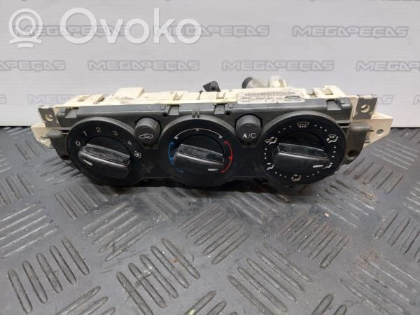 Ilmastoinnin ohjainlaite   3M5T19980AD